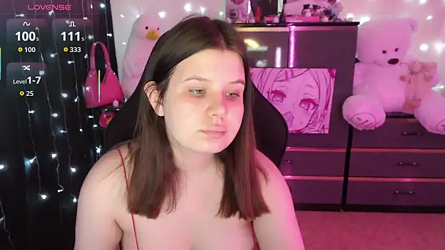 AmyVibess online show from October 2025 08:06:02 PM