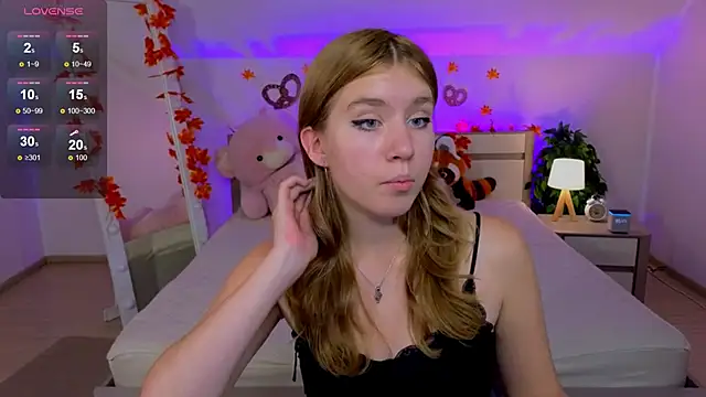 Iris Rain online show from September 2025 10:28:01 AM