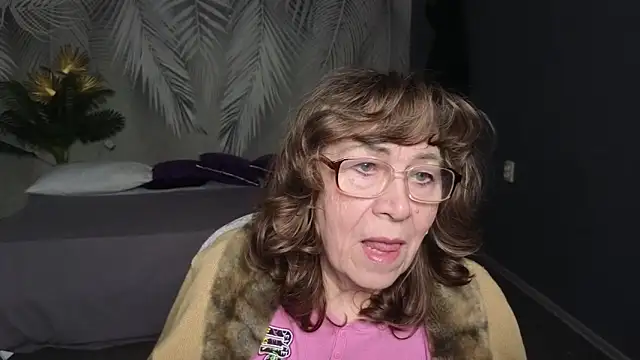 Betty Brick online show from April 2026 09:57:01 AM