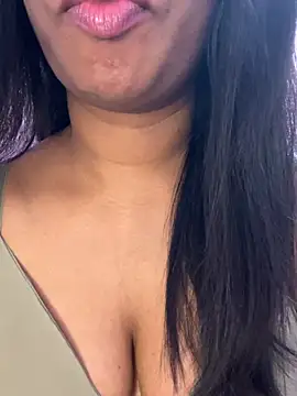 Snapshot of tamil_Aarathi chatting on July 2026 05:38:02 PM tamil Aarathi online show from July 2026 05:38:02 PM