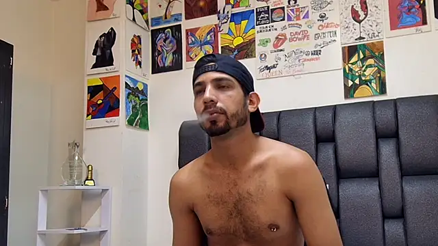 ashtoncooperr online show from September 2025 05:40:01 AM