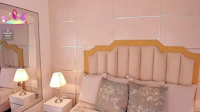 Snapshot of MaddieParker chatting on September 2025 07:38:01 PM MaddieParker online show from September 2025 07:38:01 PM