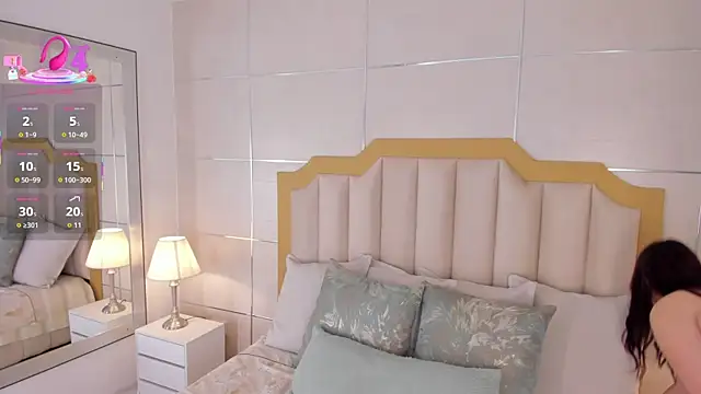 Snapshot of MaddieParker chatting on September 2025 08:12:02 PM MaddieParker online show from September 2025 08:12:02 PM