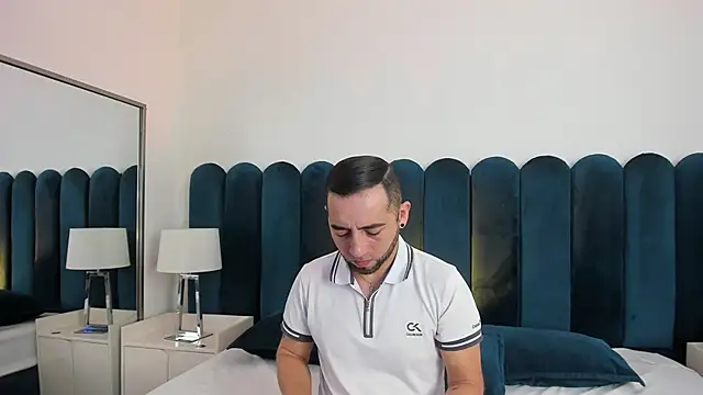 Snapshot of Lushian_ chatting on June 2026 04:05:02 PM Lushian online show from June 2026 04:05:02 PM