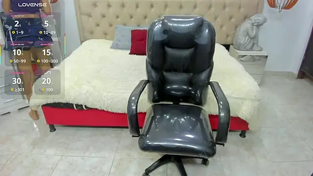 Snapshot of Fernanda_ss chatting on May 2026 06:04:02 PM Fernanda ss online show from May 2026 06:04:02 PM