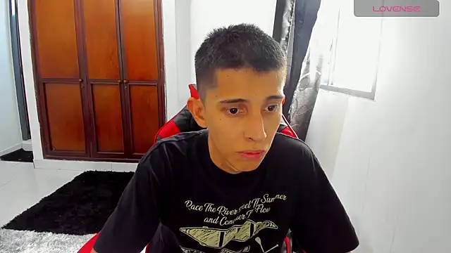 gomitaboy 1 online show from September 2025 07:14:02 PM