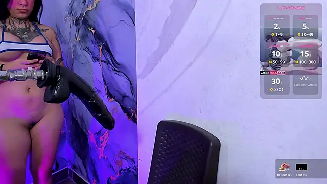 Emily Evo online show from April 2026 11:50:02 AM