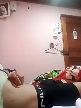 ozama423 online show from September 2025 01:33:01 PM