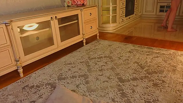 EadlinGillim online show from November 2025 03:09:02 AM