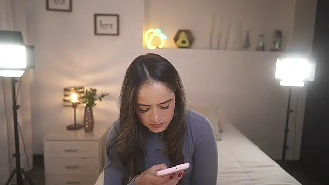 Snapshot of ximena_cortez_03 chatting on September 2025 10:20:01 PM ximena cortez 03 online show from September 2025 10:20:01 PM