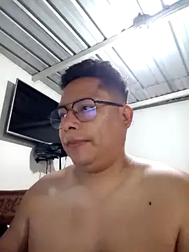 Napoleon246 online show from December 2025 01:33:01 AM