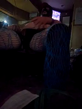 Snapshot of JoeyUhOh chatting on November 2025 11:05:02 AM JoeyUhOh online show from November 2025 11:05:02 AM