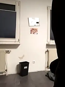 Thompsen1992 online show from March 2026 04:07:02 AM