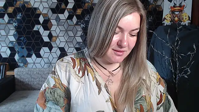 NikaSkylink online show from April 2026 04:57:01 AM