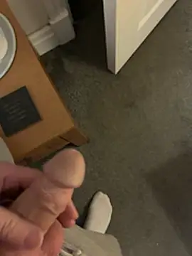 Woodchip online show from April 2026 07:22:01 PM