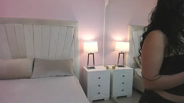 LittleeStar online show from September 2025 03:44:01 AM