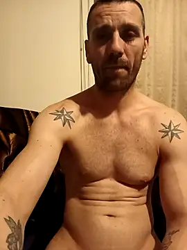 YzabellFabioo online show from February 2026 11:14:01 PM