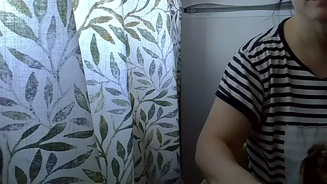 Krystal 82 online show from April 2026 06:30:01 AM