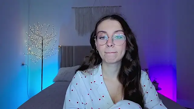 Real cutie1 online show from March 2026 02:02:02 PM