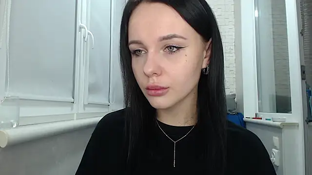 Blair Yates online show from November 2025 10:45:02 PM