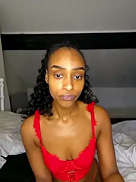 Snapshot of Hazel_Dollxx chatting on January 2026 01:25:02 PM Hazel Dollxx online show from January 2026 01:25:02 PM