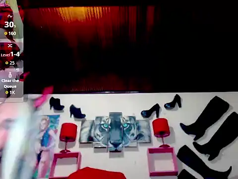 blondehot5v online show from September 2025 12:07:01 PM