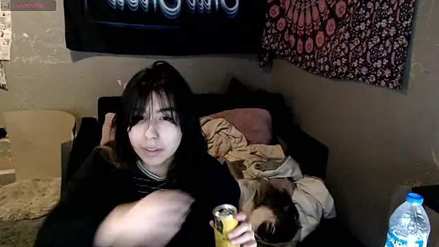 London Ray online show from October 2025 02:23:02 AM