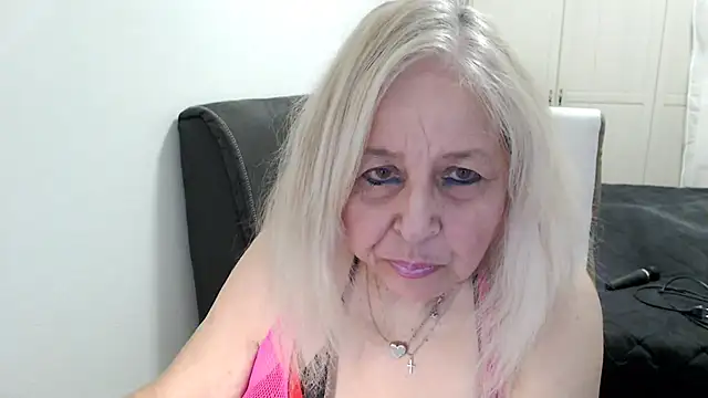 SusiLifeXXX online show from March 2026 08:13:01 PM