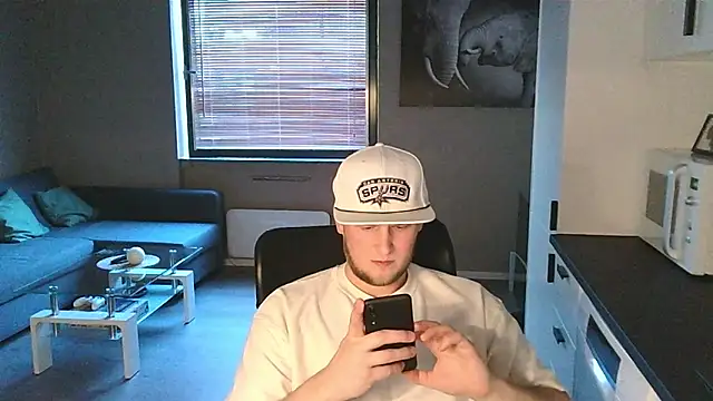 Snapshot of Dartanjanas13 chatting on September 2025 04:18:01 PM Dartanjanas13 online show from September 2025 04:18:01 PM