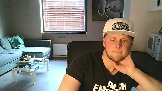 Snapshot of Dartanjanas13 chatting on September 2025 03:03:02 PM Dartanjanas13 online show from September 2025 03:03:02 PM