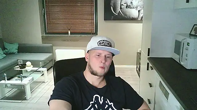 Snapshot of Dartanjanas13 chatting on October 2025 04:51:01 PM Dartanjanas13 online show from October 2025 04:51:01 PM