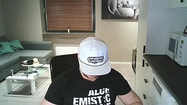 Snapshot of Dartanjanas13 chatting on October 2025 09:04:01 PM Dartanjanas13 online show from October 2025 09:04:01 PM