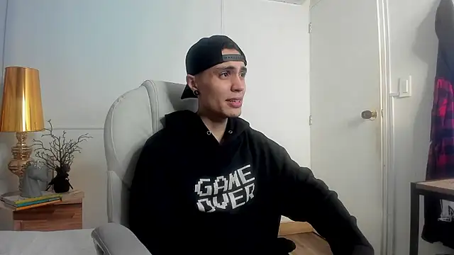 dark sun302 online show from January 2026 09:29:01 PM