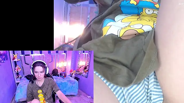 NicoleFerrel online show from October 2025 02:51:01 PM