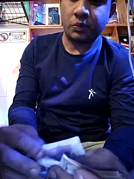 vboli08 online show from October 2025 01:08:02 AM