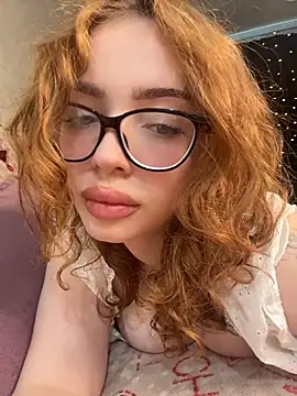 Snapshot of Hannah_xBaby chatting on April 2026 11:05:02 AM Hannah xBaby online show from April 2026 11:05:02 AM
