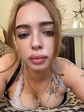Snapshot of Hannah_xBaby chatting on June 2026 01:09:02 PM Hannah xBaby online show from June 2026 01:09:02 PM