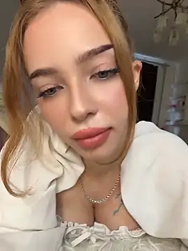 Snapshot of Hannah_xBaby chatting on June 2026 12:38:02 PM Hannah xBaby online show from June 2026 12:38:02 PM
