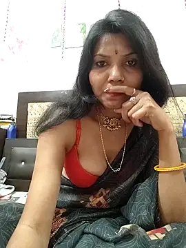 Yourhotsweetgirl online show from December 2025 04:57:01 PM