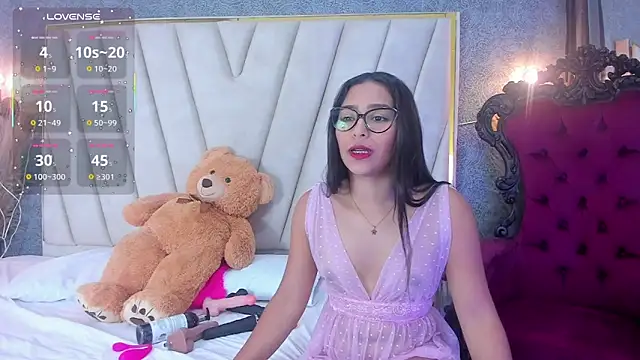 AmyStar1 online show from October 2025 09:15:01 PM