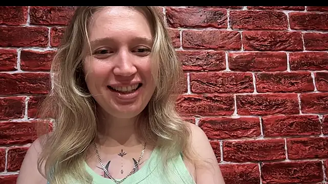 CitrusBlissss online show from October 2025 03:45:02 PM