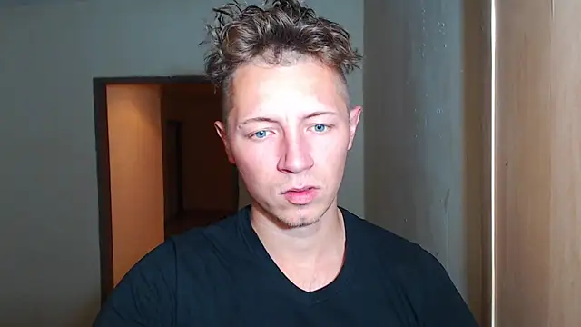 BlondZilla online show from December 2025 07:28:01 AM