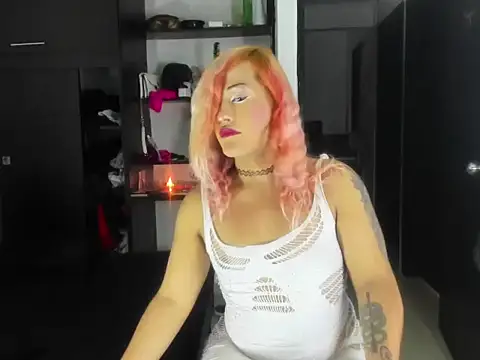 Snapshot of MANELYK_S7 chatting on November 2025 11:49:01 AM MANELYK S7 online show from November 2025 11:49:01 AM