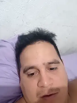 reguetones92 online show from November 2025 12:49:01 PM