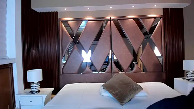 AidaJones online show from February 2026 11:32:02 AM