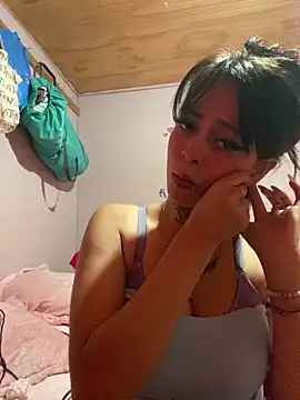 Snapshot of kiittyselenita chatting on May 2026 01:22:02 AM kiittyselenita online show from May 2026 01:22:02 AM
