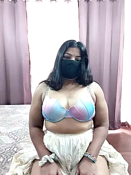 Snapshot of Aavya_007 chatting on April 2026 03:43:02 AM Aavya 007 online show from April 2026 03:43:02 AM