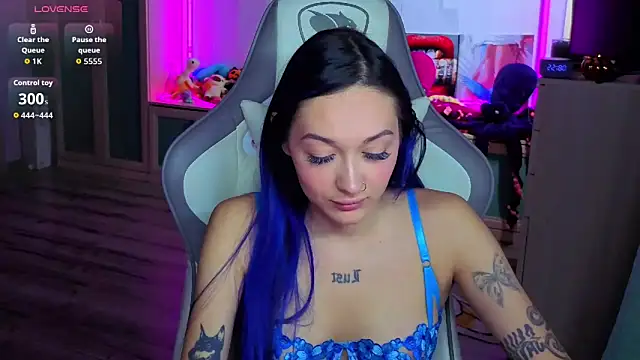 Im suka online show from December 2025 01:56:02 AM