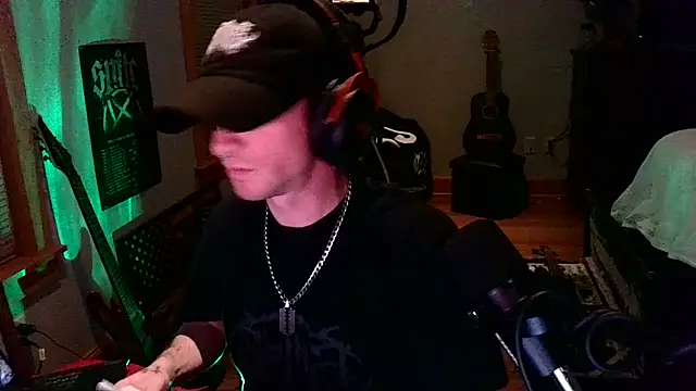 LEVIATHANX666 online show from April 2026 05:19:01 AM