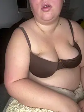 roxey-1997 online show from November 2025 04:51:02 AM